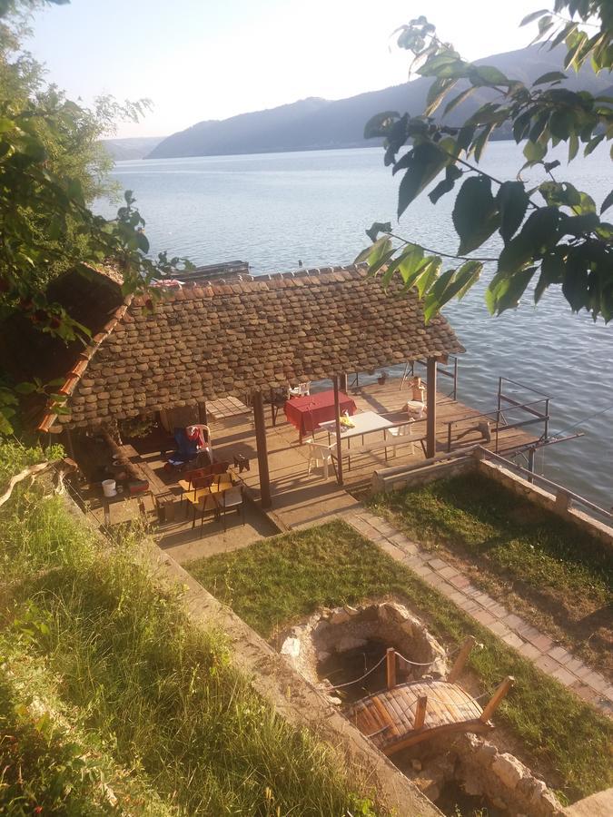 Chalet Ljubicine Kolibe Golubinje Eksteriør bilde